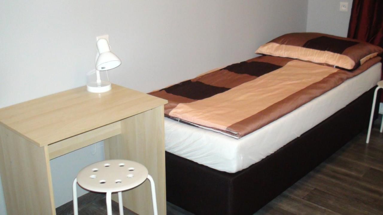 Хостелы Hostel Kamienna Centrum Катовице-24